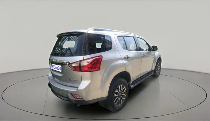 2018 ISUZU MU-X 4x2 AT, Diesel, Automatic, 1,04,915 km, exterior