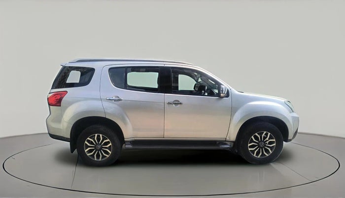 2018 ISUZU MU-X 4x2 AT, Diesel, Automatic, 1,04,915 km, exterior
