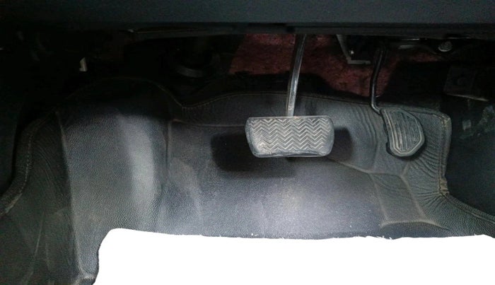 2018 Toyota Corolla Altis VL CVT PETROL, Petrol, Automatic, 1,23,805 km, interior