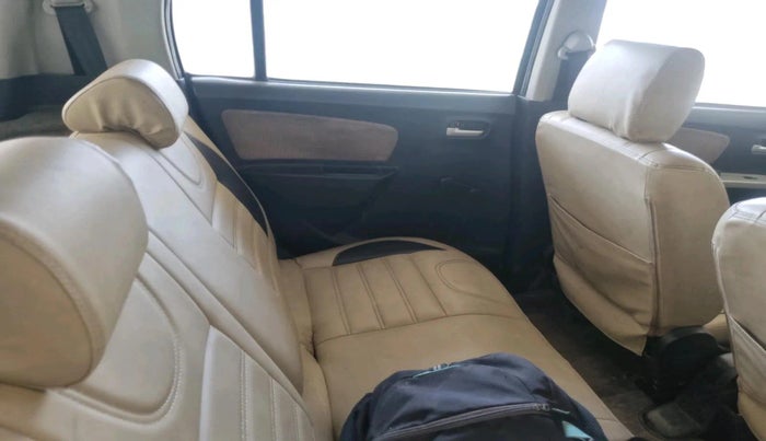 2018 Maruti Wagon R 1.0 LXI CNG, CNG, Manual, 1,50,548 km, interior