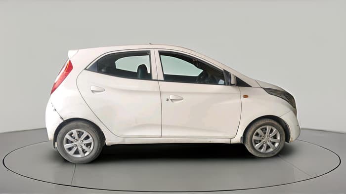 2011 Hyundai Eon SPORTZ, Petrol, Manual, 87,116 km, exterior