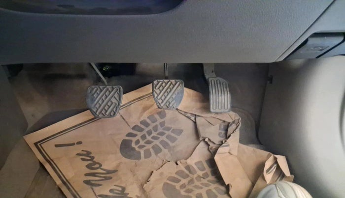 2013 Nissan Sunny XL, Petrol, Manual, 66,911 km, interior