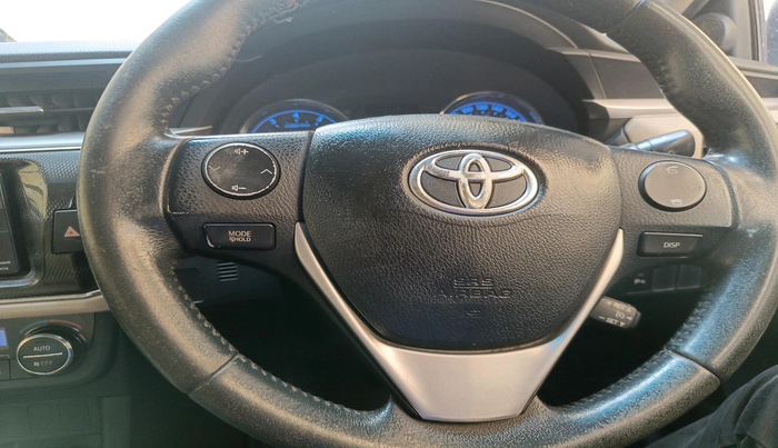 2016 Toyota Corolla Altis VL CVT PETROL, Petrol, Automatic, 1,87,806 km, interior