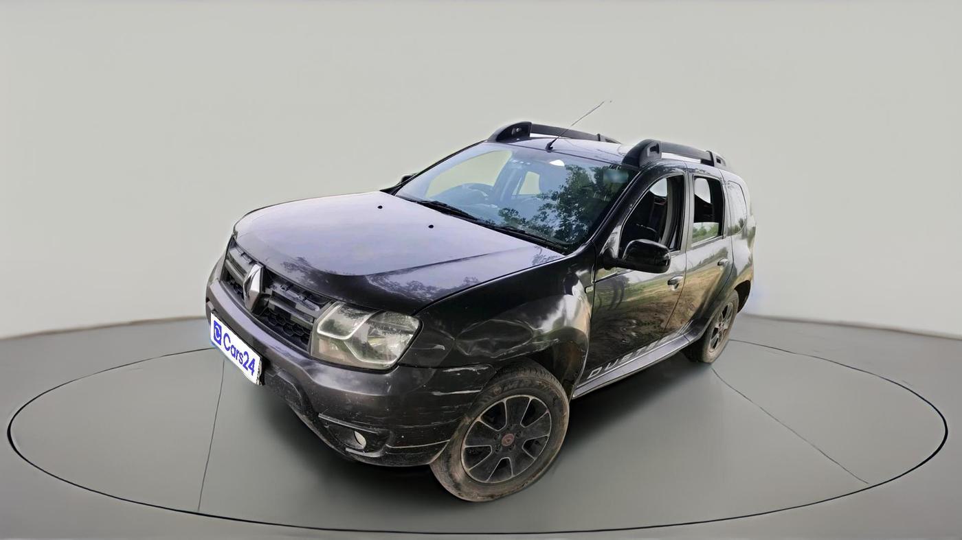 2017 Renault Duster RXS CVT, CNG, Automatic, 1,04,194 km, exterior