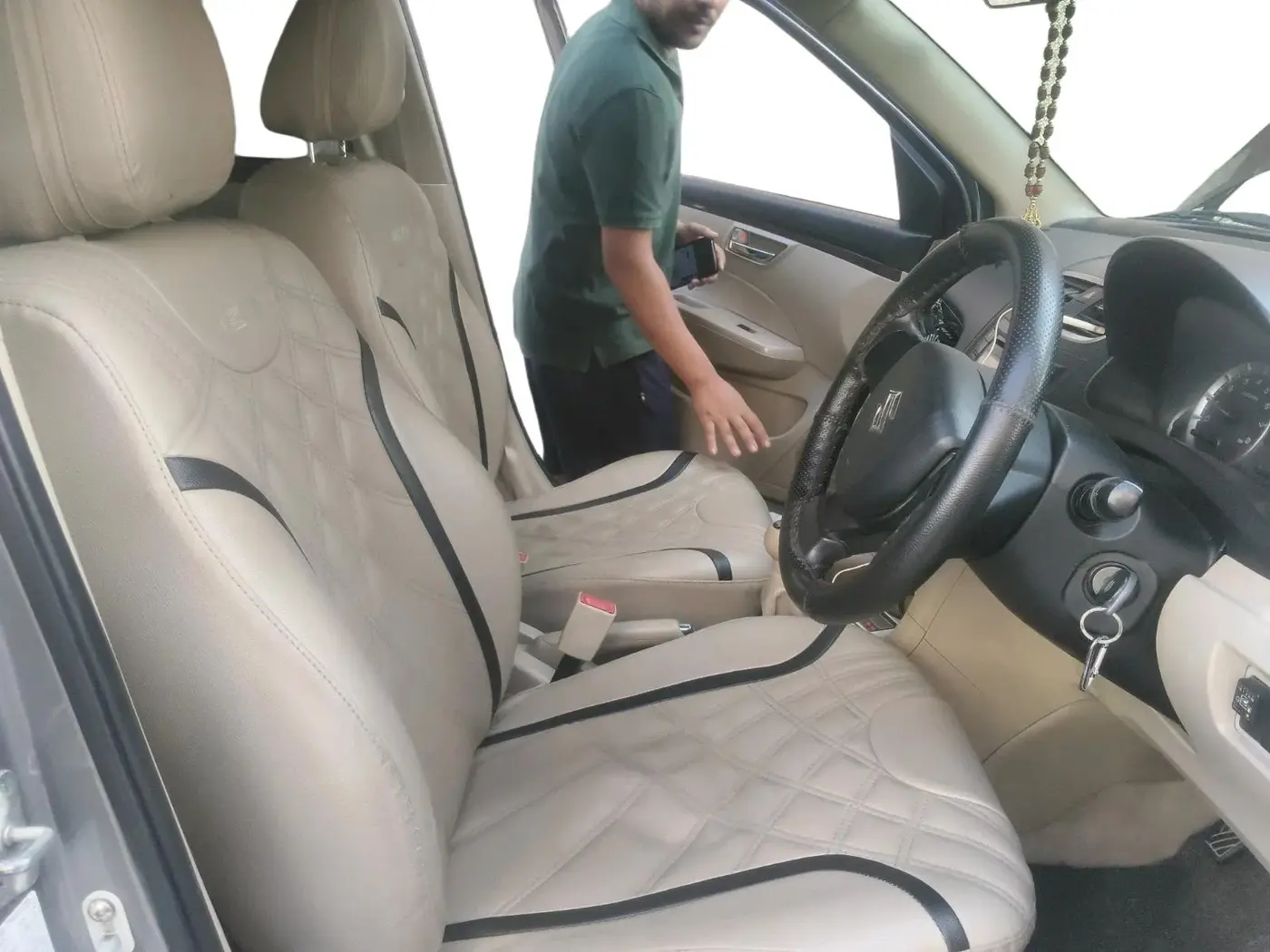 2015 Maruti Swift Dzire LXI, CNG, Manual, 93,045 km, interior