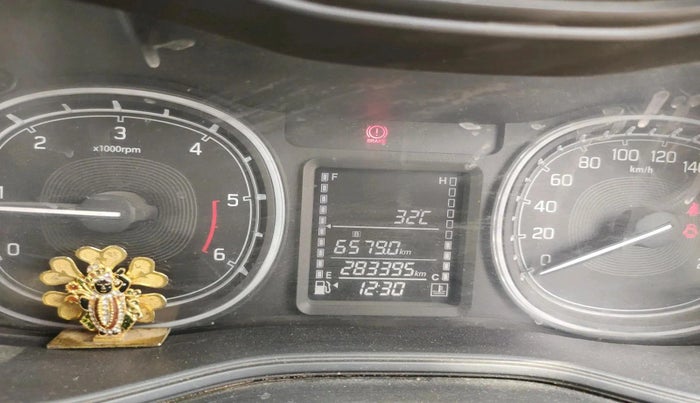 2016 Maruti Vitara Brezza ZDI, Diesel, Manual, 2,83,395 km, interior