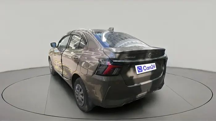 2025 Maruti Dzire VXi CNG, CNG, Manual, 11,000 km, exterior