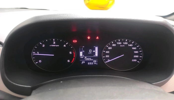 2017 Hyundai Creta SX PLUS AT 1.6 DIESEL, Diesel, Automatic, 69,314 km, interior