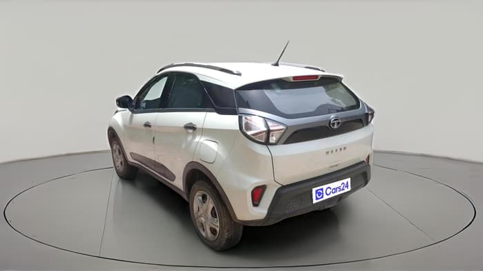 2021 Tata NEXON XM SUNROOF PETROL, Petrol, Manual, 58,177 km, exterior