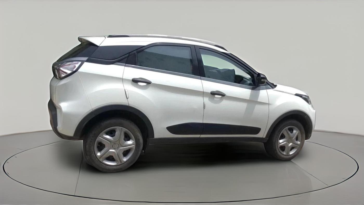 2021 Tata NEXON XM SUNROOF PETROL, Petrol, Manual, 58,177 km, exterior