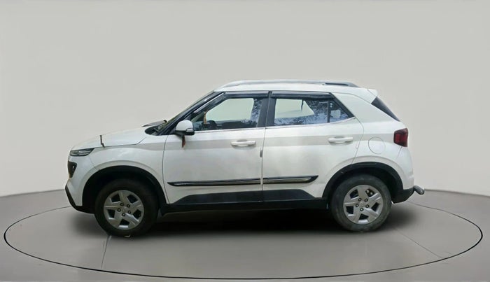 2022 Hyundai VENUE S+ 1.2, Petrol, Manual, 49,244 km, exterior