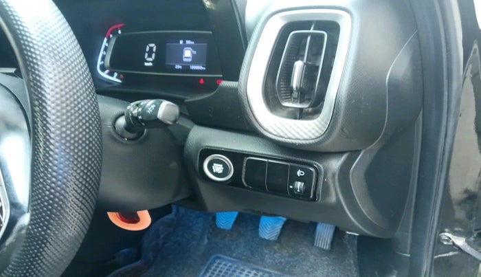 2021 KIA SONET HTK PLUS 1.5, Diesel, Manual, 1,39,858 km, interior