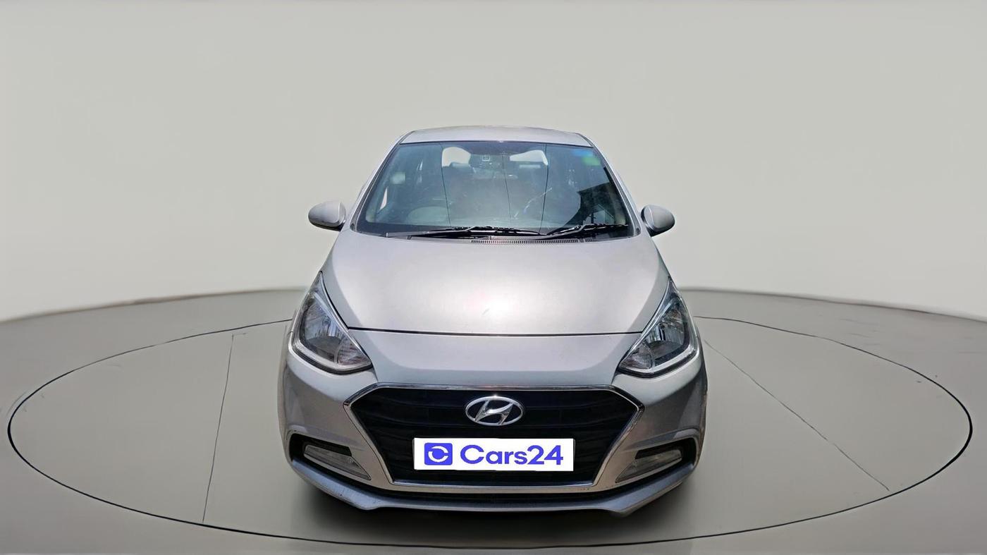 2017 Hyundai Xcent E+, Petrol, Manual, 1,18,682 km, exterior