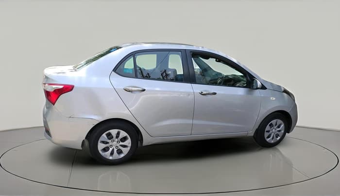 2017 Hyundai Xcent E+, Petrol, Manual, 1,18,682 km, exterior