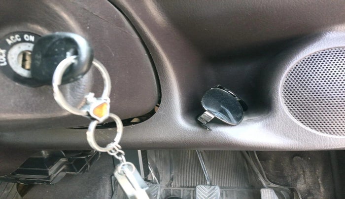 2011 Hyundai Santro Xing GLS, Petrol, Manual, 1,67,369 km, interior