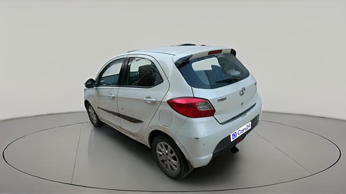 2017 Tata Tiago XZA PETROL, Petrol, Automatic, 1,34,232 km, exterior