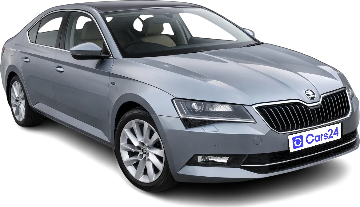 2016 Skoda Superb - Sedan - Petrol - Automatic - ₹8.20 lakh