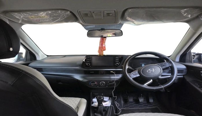 2023 Hyundai NEW I20 SPORTZ 1.2 MT, Petrol, Manual, 17,198 km, interior