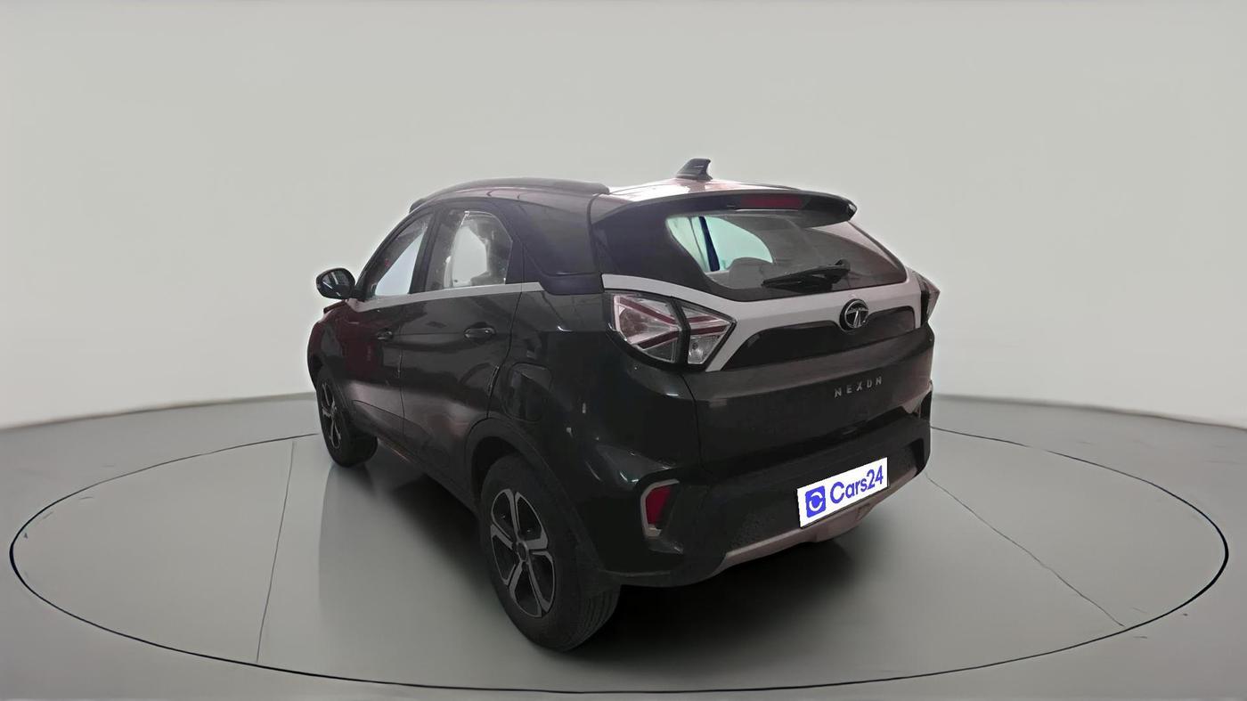 2022 Tata NEXON XZ PLUS (HS) PETROL, CNG, Manual, 31,987 km, exterior