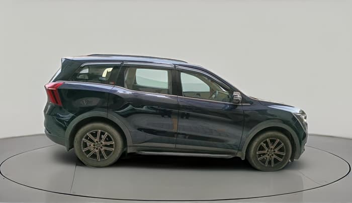 2023 Mahindra XUV700 AX 7 P MT 7 STR, Petrol, Manual, 81,036 km, exterior