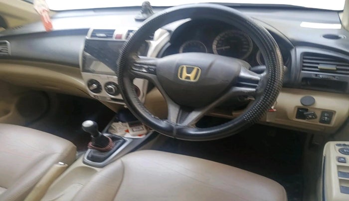 2013 Honda City 1.5L I-VTEC S MT, Petrol, Manual, 1,42,896 km, interior