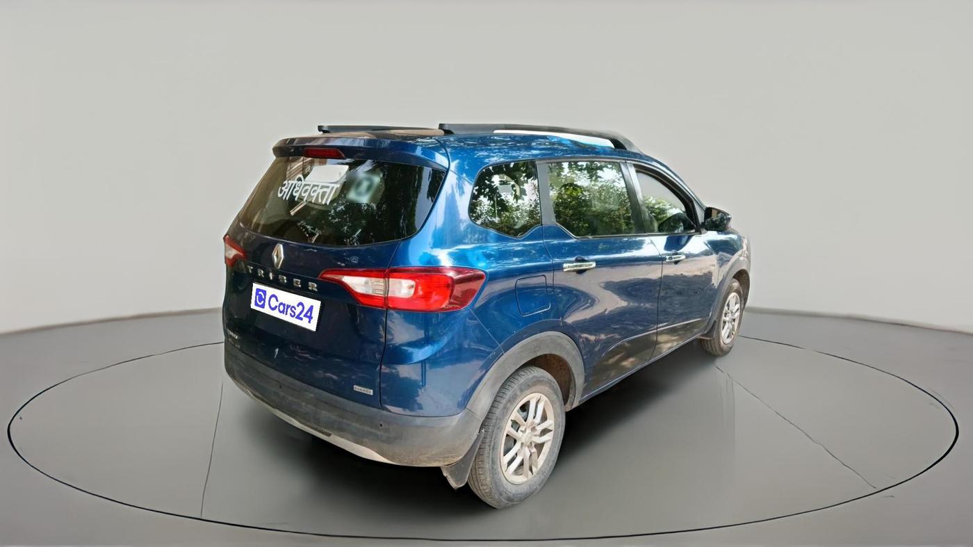 2021 Renault TRIBER RXT, Petrol, Manual, 46,505 km, exterior