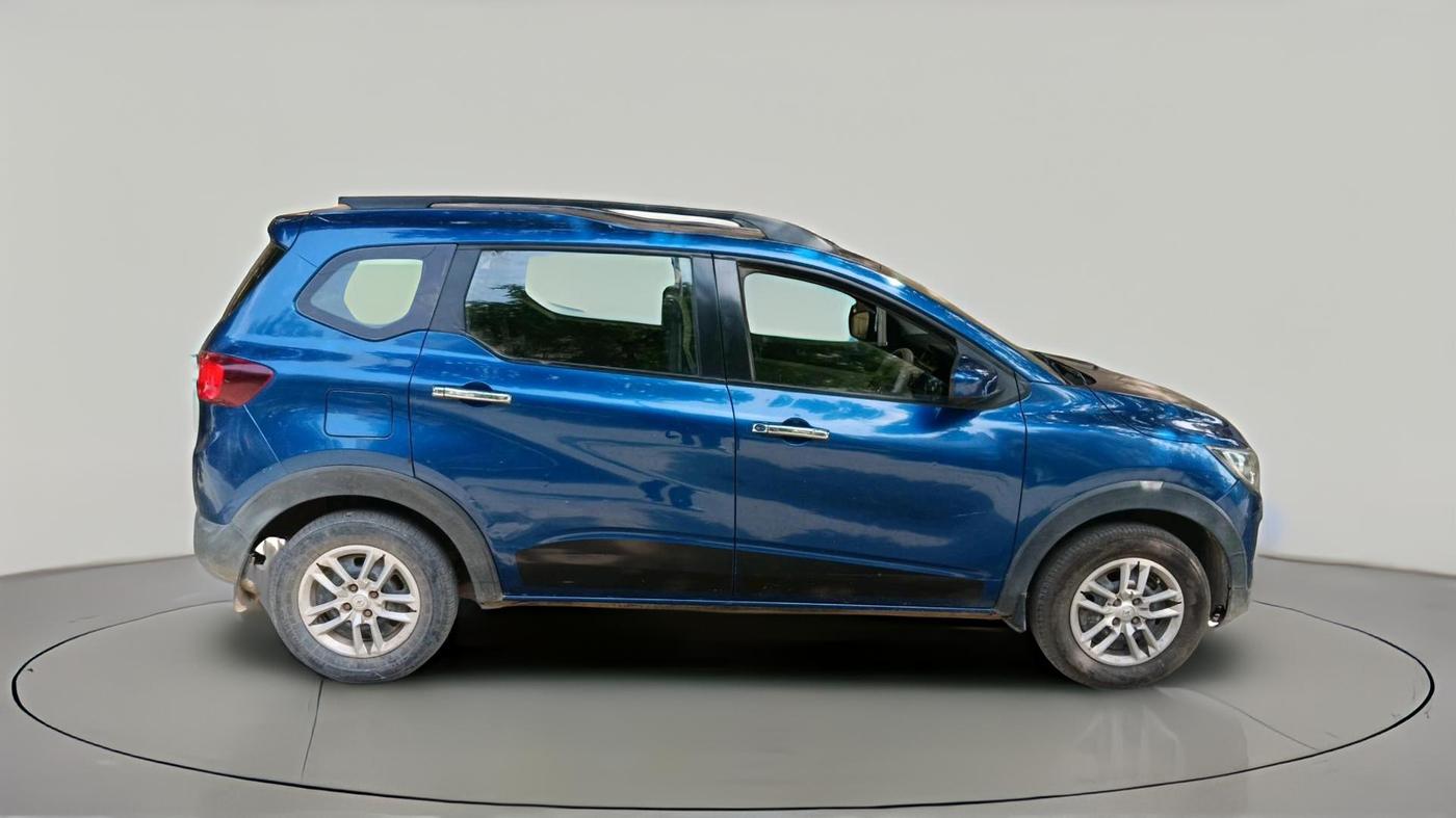 2021 Renault TRIBER RXT, Petrol, Manual, 46,505 km, exterior