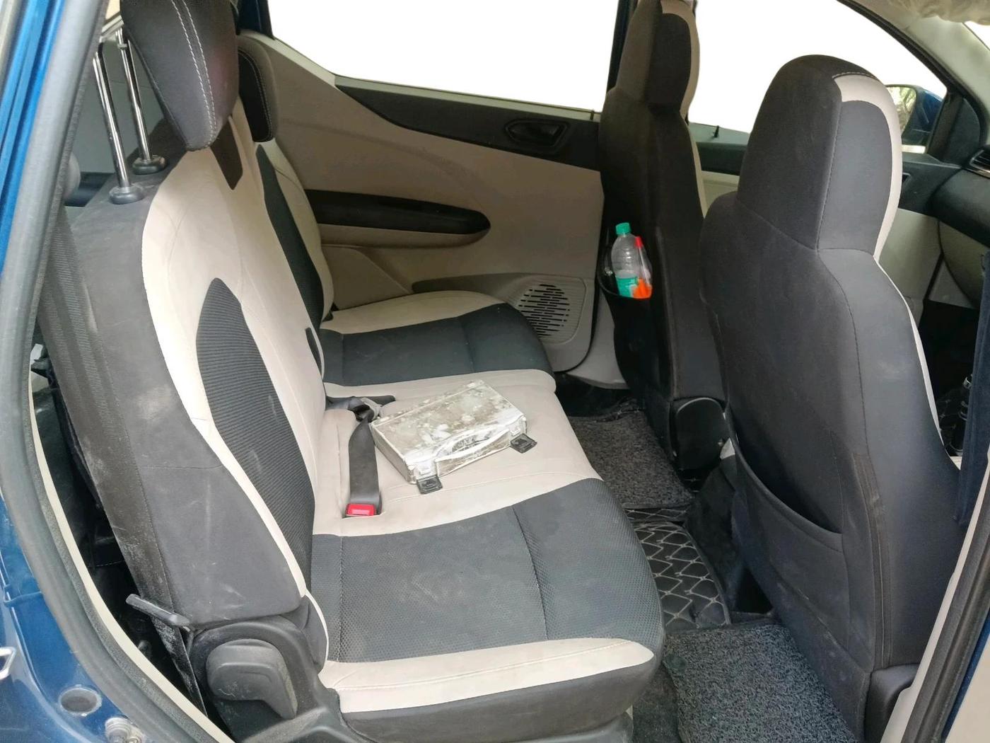 2021 Renault TRIBER RXT, Petrol, Manual, 46,505 km, interior