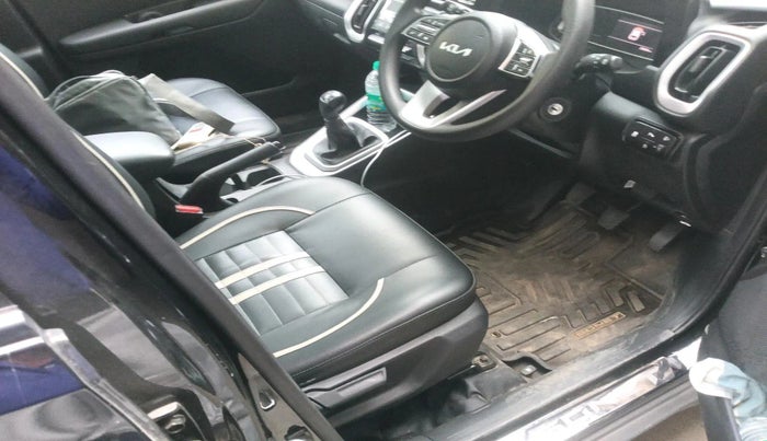 2024 KIA SONET HTK (O) 1.2 Petrol MT, Petrol, Manual, 23,686 km, interior