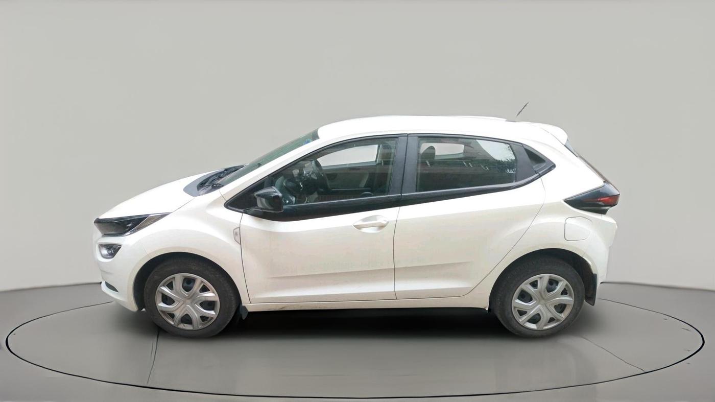 2025 Tata ALTROZ XM PETROL, Petrol, Manual, 20,860 km, exterior