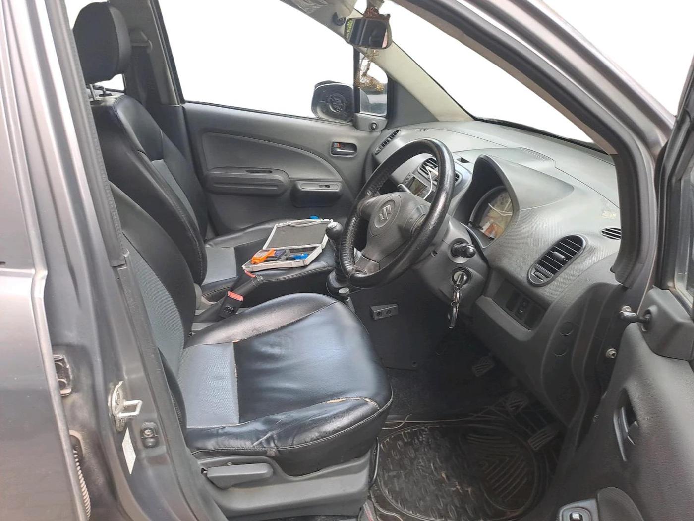 2012 Maruti Ritz LXI, Petrol, Manual, 83,171 km, interior