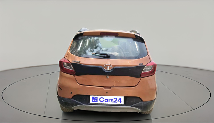 2018 Tata TIAGO NRG PETROL, CNG, Manual, 70,701 km, exterior