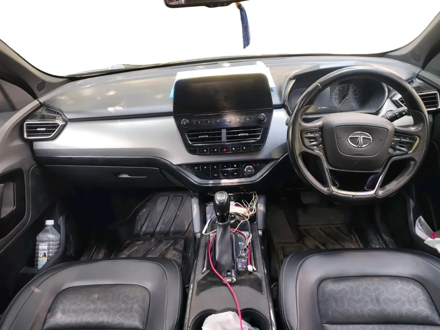 2022 Tata Safari XZA PLUS DARK EDITION, Diesel, Automatic, 95,445 km, interior