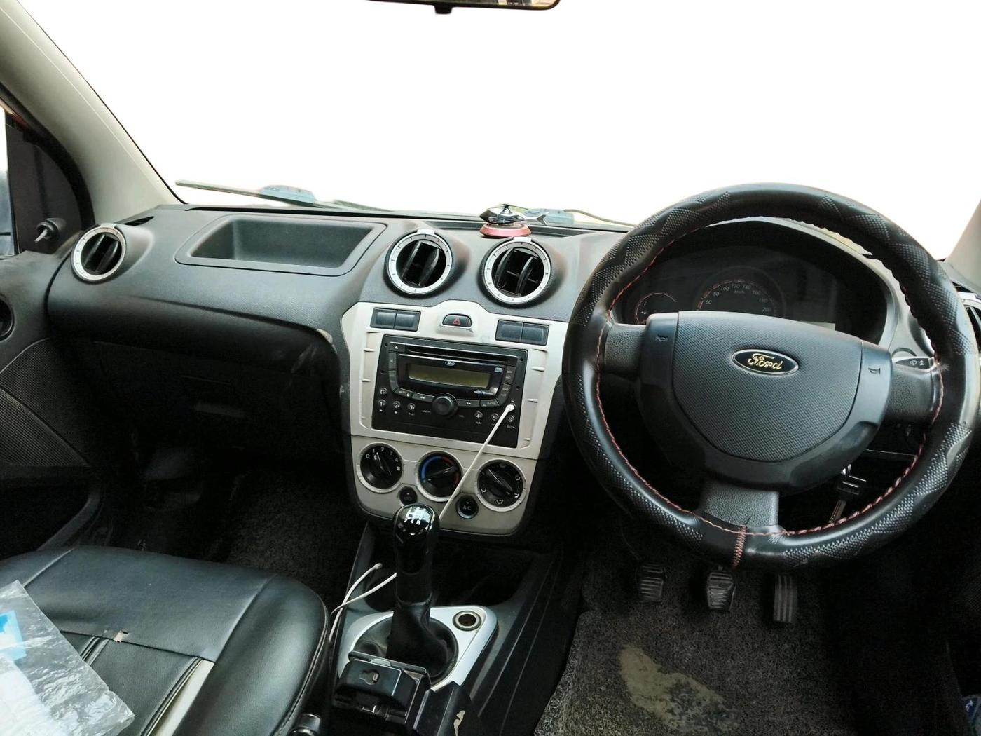 2015 Ford Figo EXI 1.2 PETROL, Petrol, Manual, 86,767 km, interior
