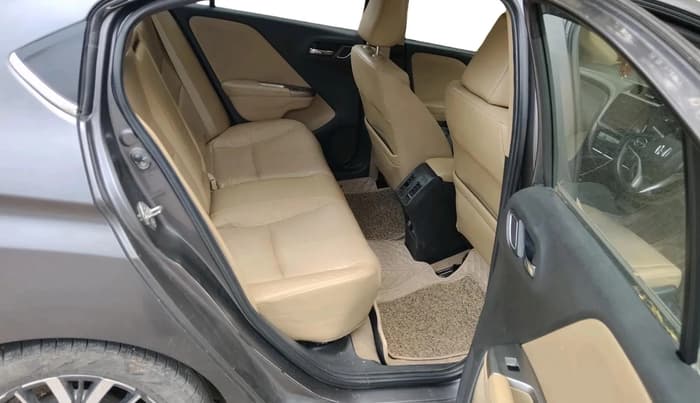 2017 Honda City 1.5L I-DTEC ZX, Diesel, Manual, 1,40,265 km, interior