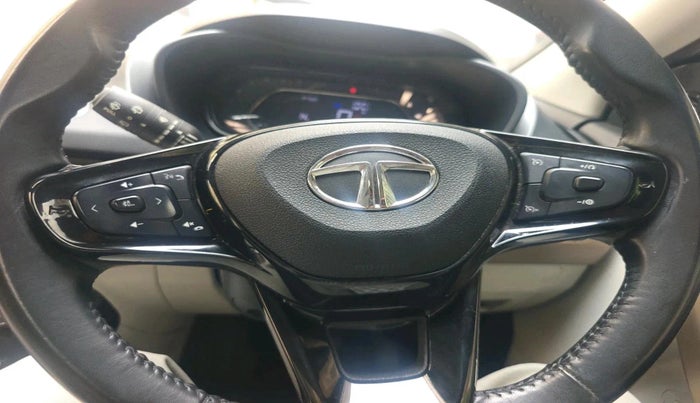 2023 Tata NEXON XZA PLUS LUXURY SUNROOF PETROL, Petrol, Automatic, 20,039 km, interior