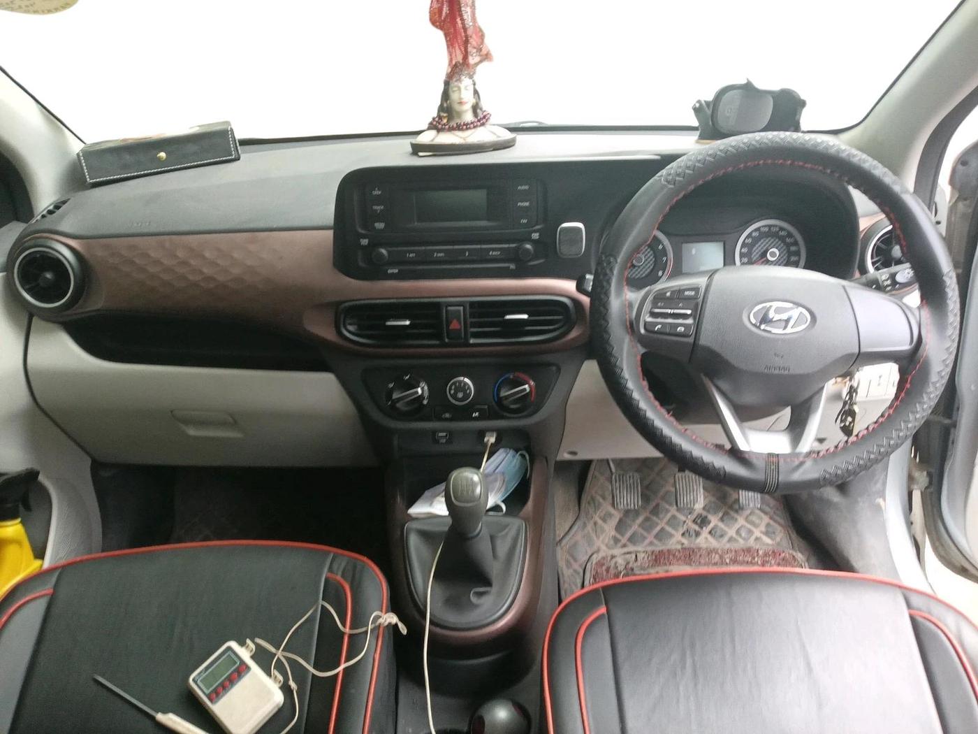 2022 Hyundai AURA S 1.2 CNG, CNG, Manual, 21,000 km, interior