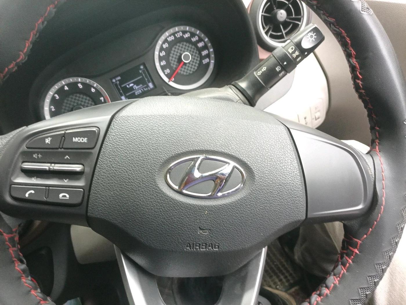 2022 Hyundai AURA S 1.2 CNG, CNG, Manual, 21,000 km, interior