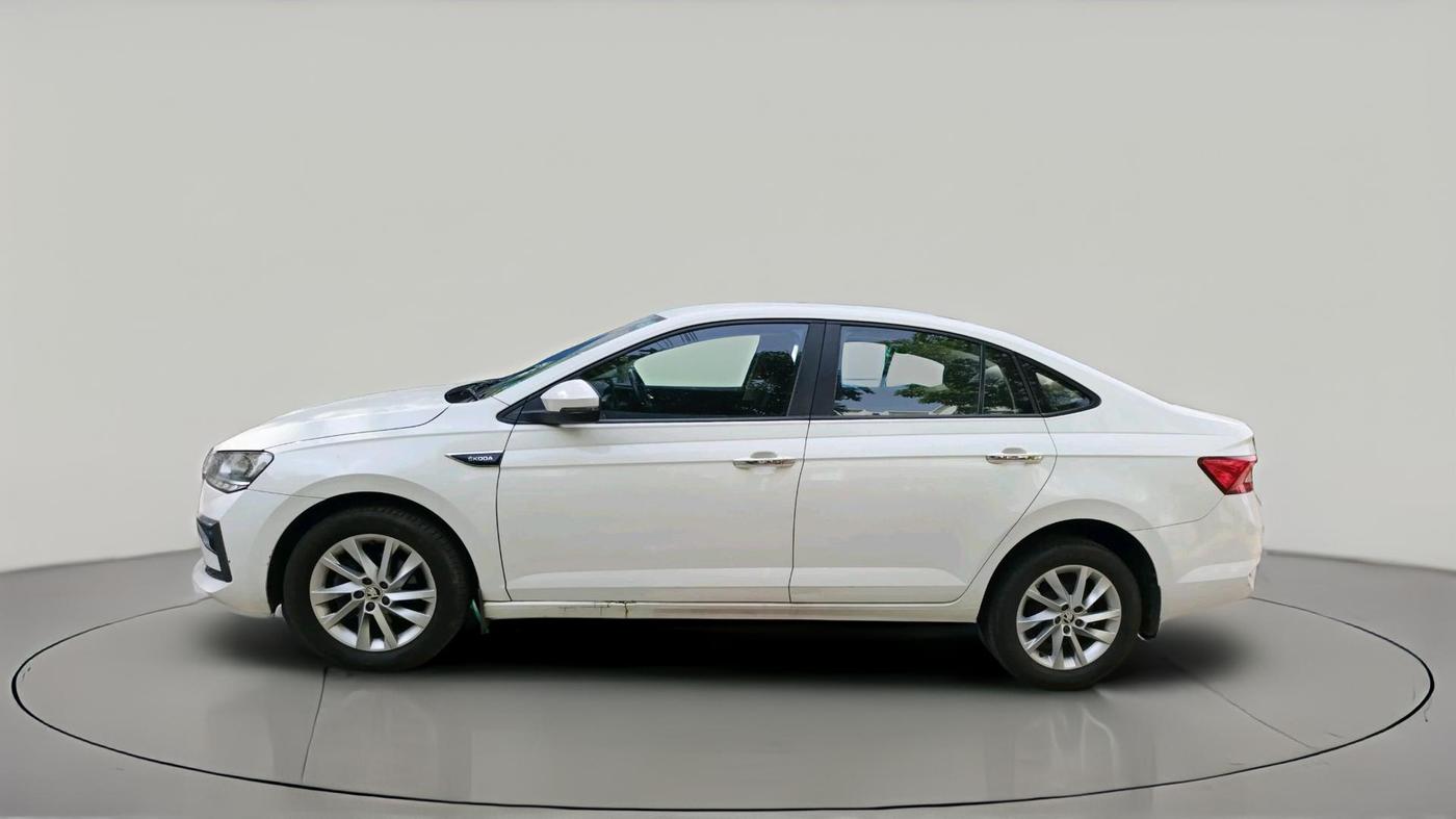 2022 Skoda SLAVIA AMBITION 1.0L TSI AT, Petrol, Automatic, 10,796 km, exterior