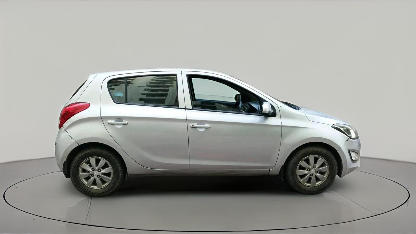 2012 Hyundai i20 SPORTZ 1.2, Petrol, Manual, 1,06,098 km, exterior