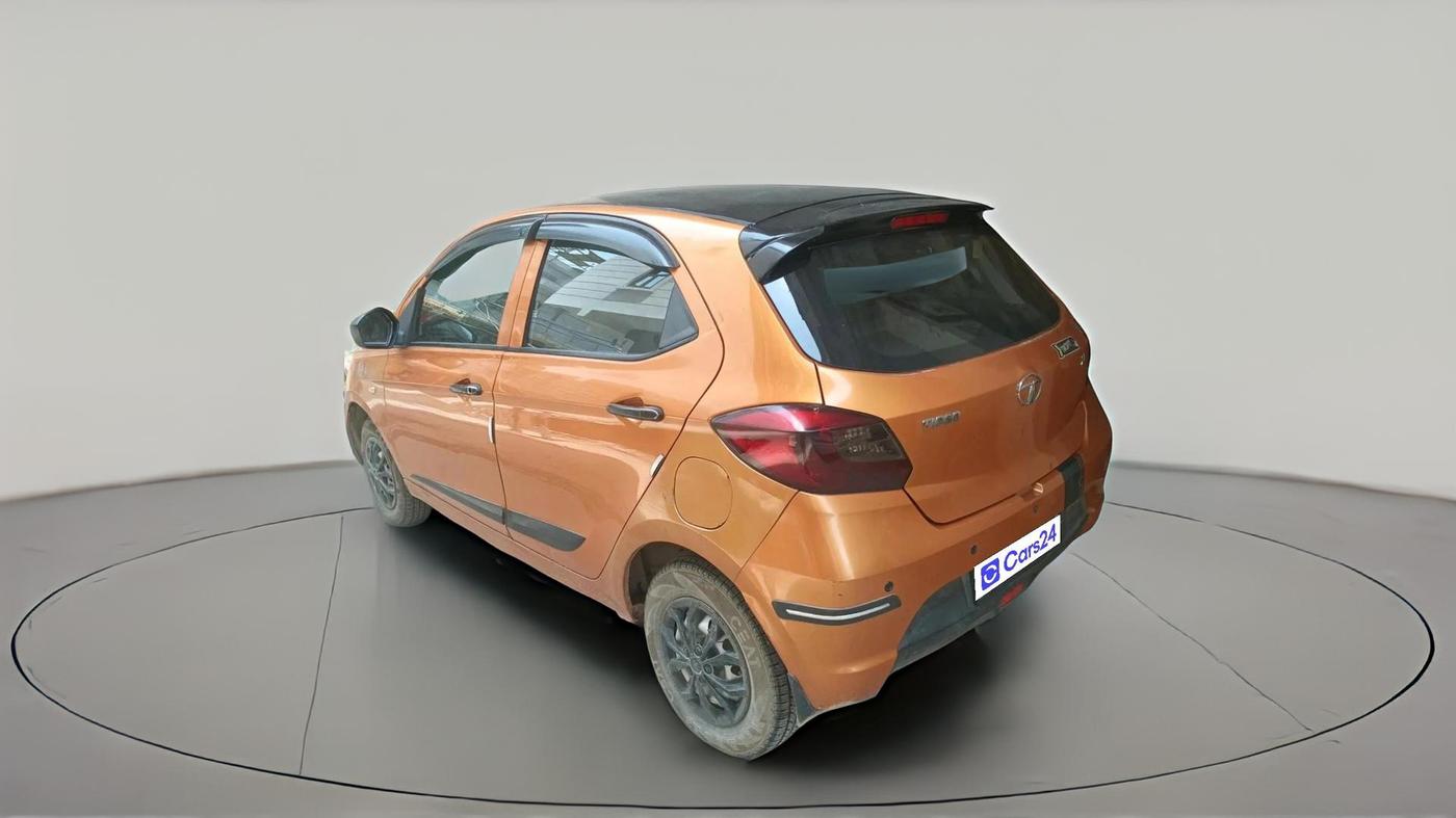 2018 Tata Tiago XE PETROL, Petrol, Manual, 44,408 km, exterior