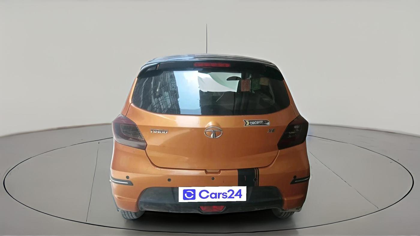 2018 Tata Tiago XE PETROL, Petrol, Manual, 44,408 km, exterior