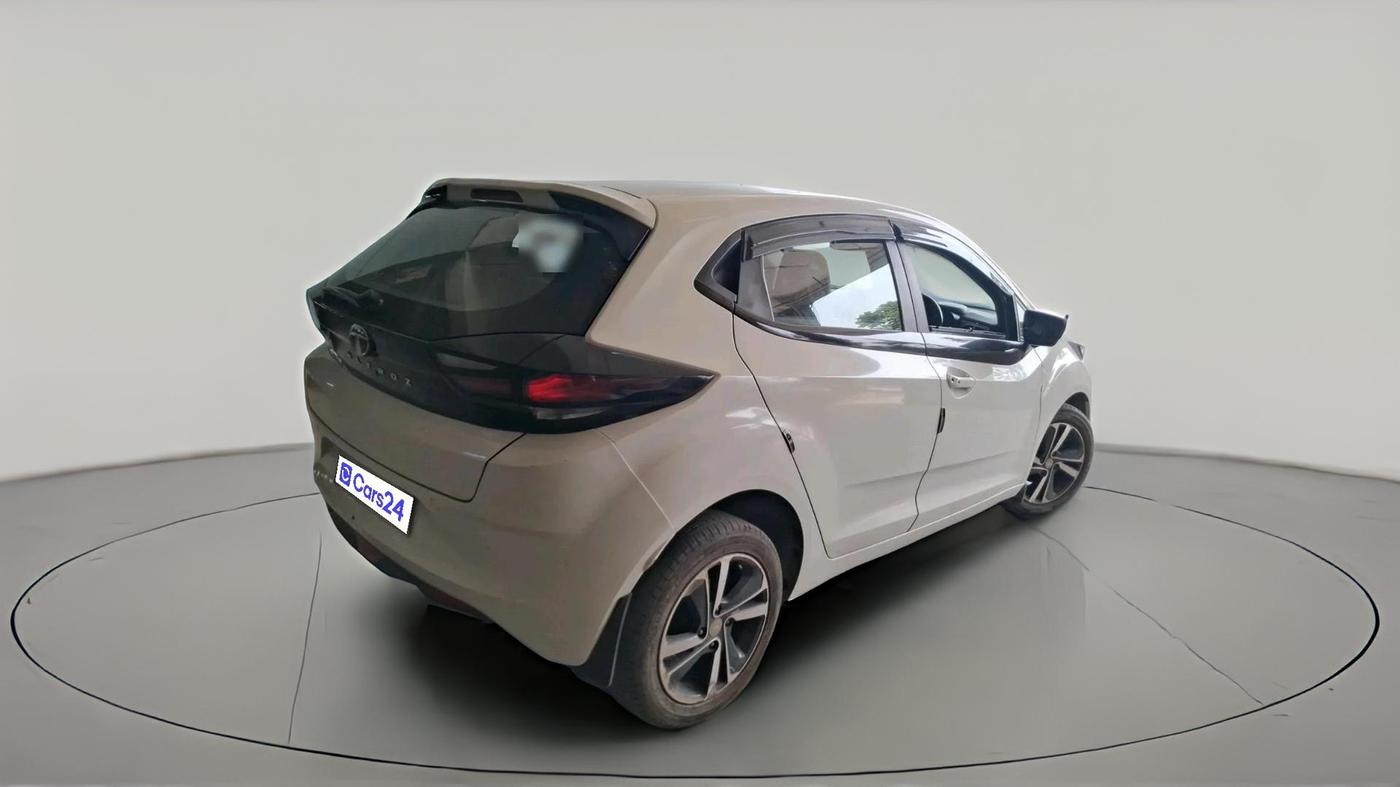 2020 Tata ALTROZ XZ PETROL, Petrol, Manual, 65,034 km, exterior