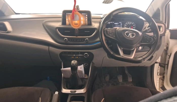 2020 Tata ALTROZ XZ PETROL, Petrol, Manual, 65,034 km, interior