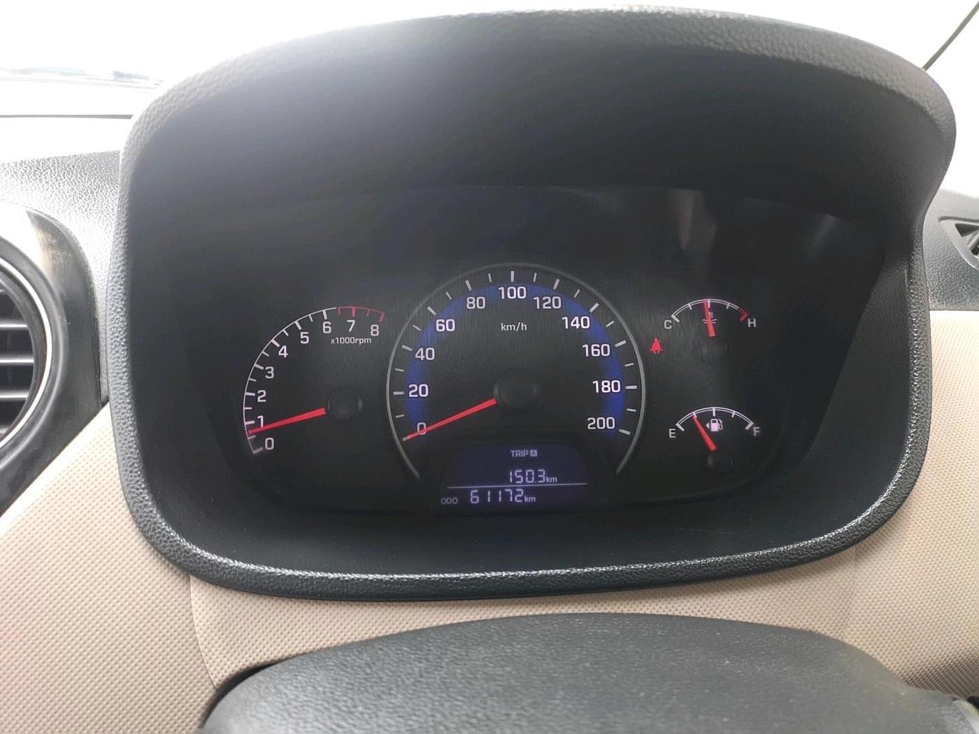 2017 Hyundai Xcent SX 1.2, CNG, Manual, 61,172 km, interior