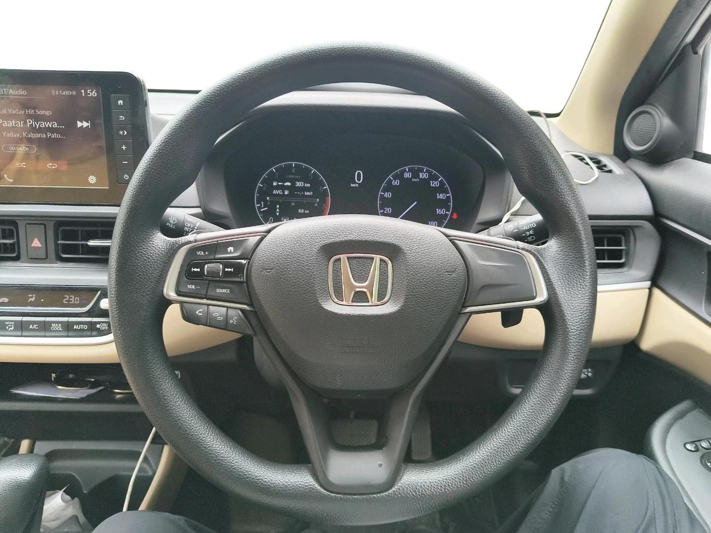 2025 Honda Amaze 1.2L I-VTEC VX CVT, Petrol, Automatic, 31,800 km, interior