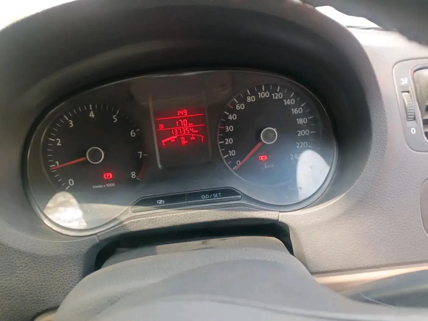 2012 Volkswagen Polo TRENDLINE 1.2L PETROL, Petrol, Manual, 1,37,354 km, interior