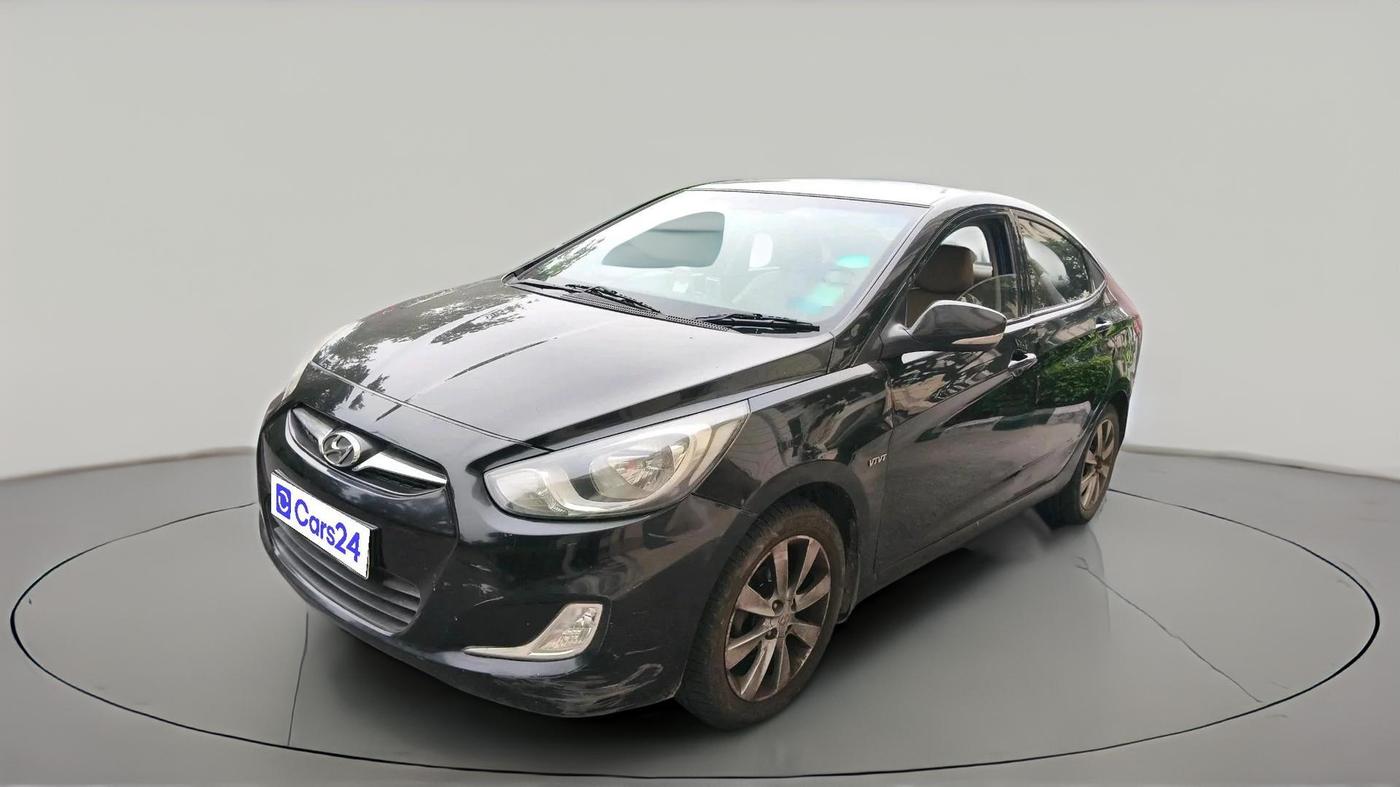 2012 Hyundai Verna FLUIDIC 1.6 VTVT SX, Petrol, Manual, 1,59,956 km, exterior