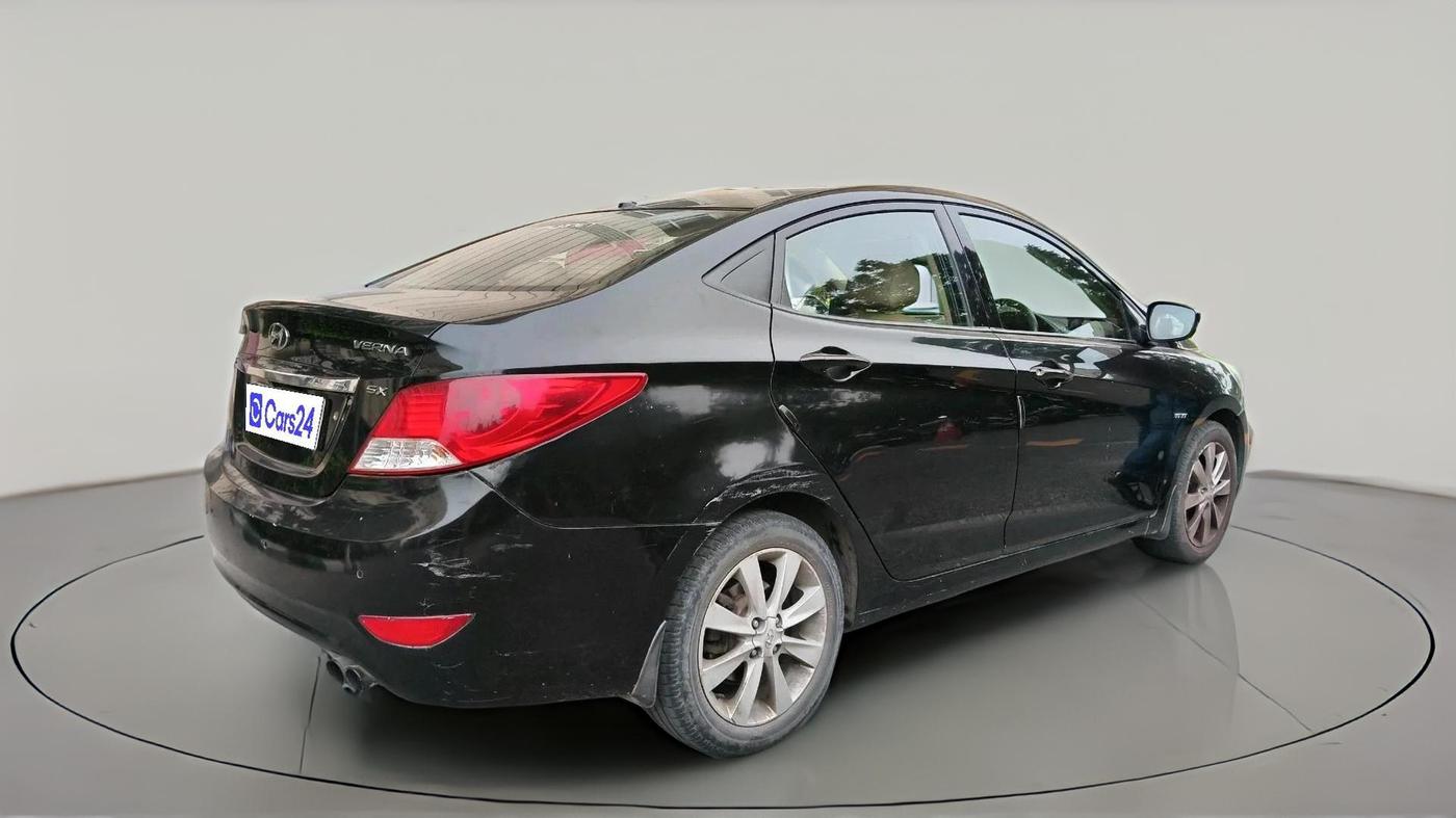 2012 Hyundai Verna FLUIDIC 1.6 VTVT SX, Petrol, Manual, 1,59,956 km, exterior