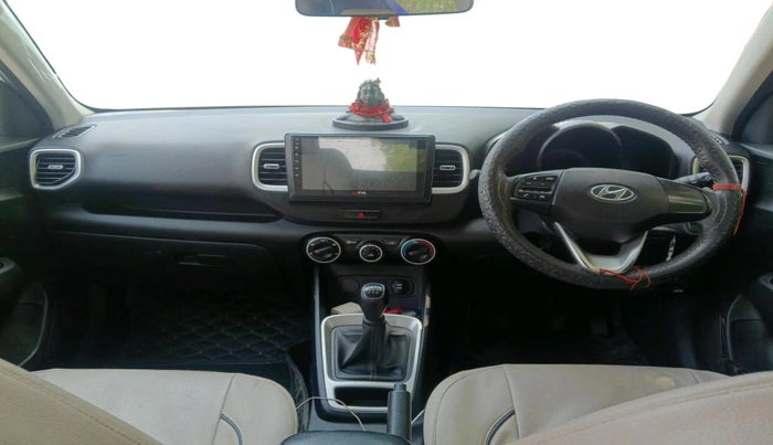 2019 Hyundai VENUE S 1.2, Petrol, Manual, 51,028 km, interior